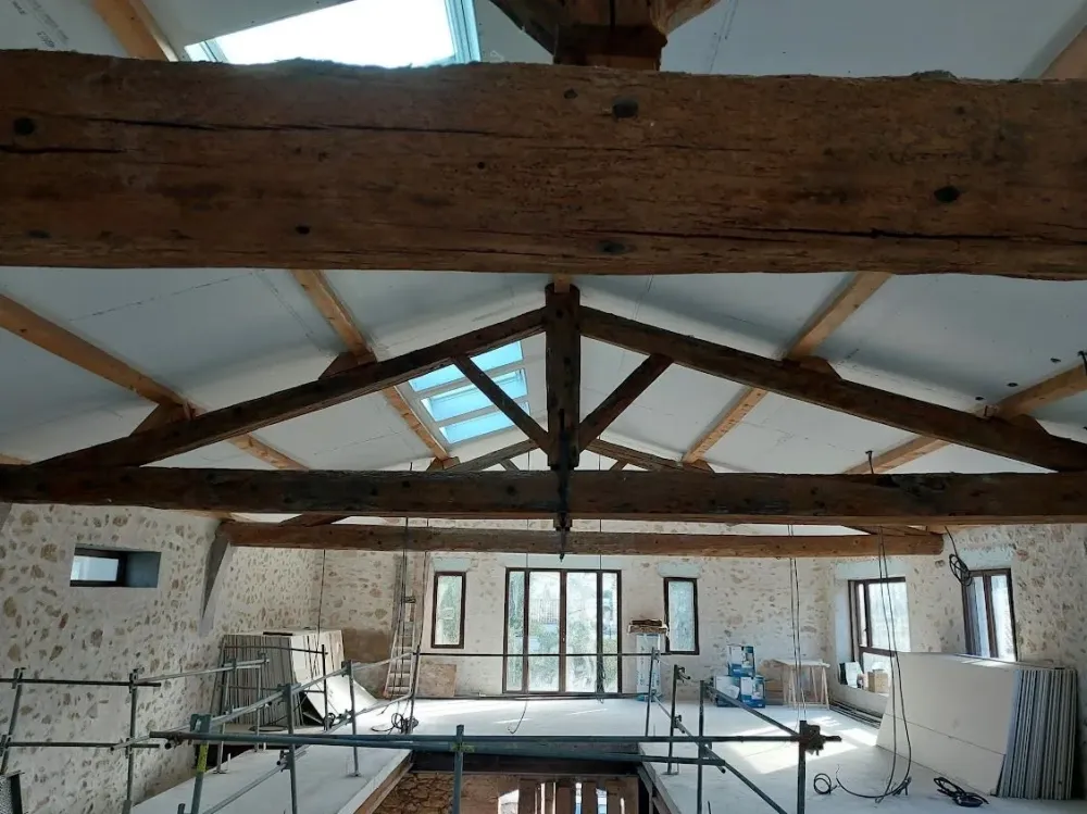 Menuiserie intérieure à Loupian